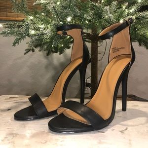 Black Charlotte Russe heels